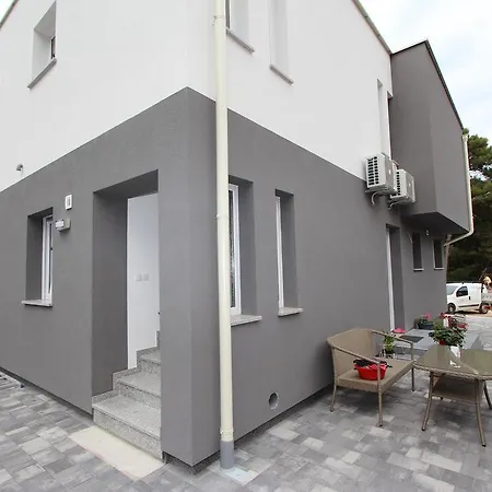 Apartment Karlo 1 Rovinj Exterior foto